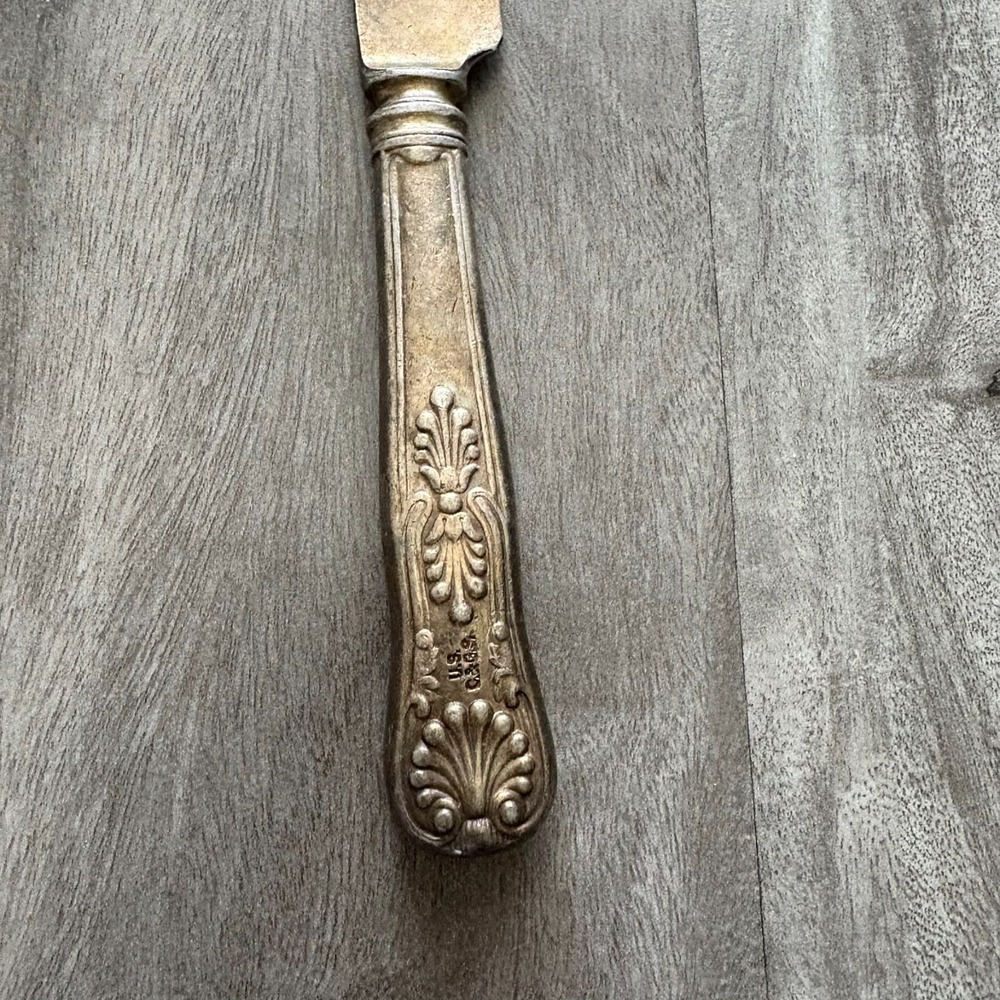 Vintage U.S. CAGS Sterling Silver Pleated Handled Butter Spreader Knife - Picture 3 of 10